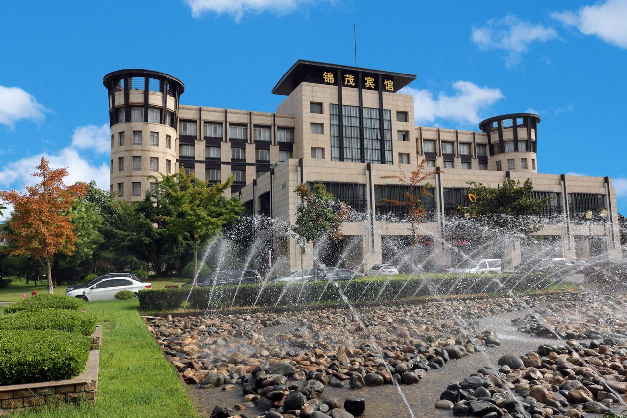 Qingdao Royal Garden Hotel Exterior foto